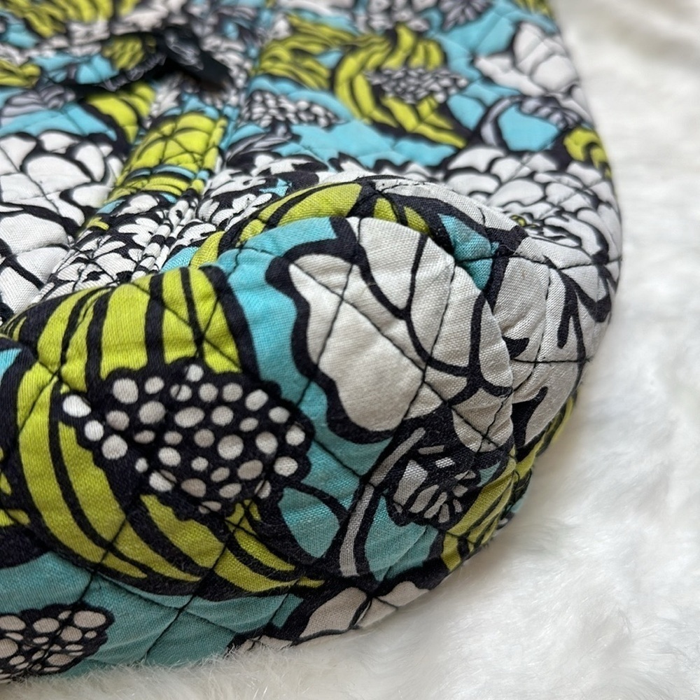 Vera Bradley Island Blooms Iconic Vera Tote and shoulder bag 2 pcs EUC - Picture 5 of 15